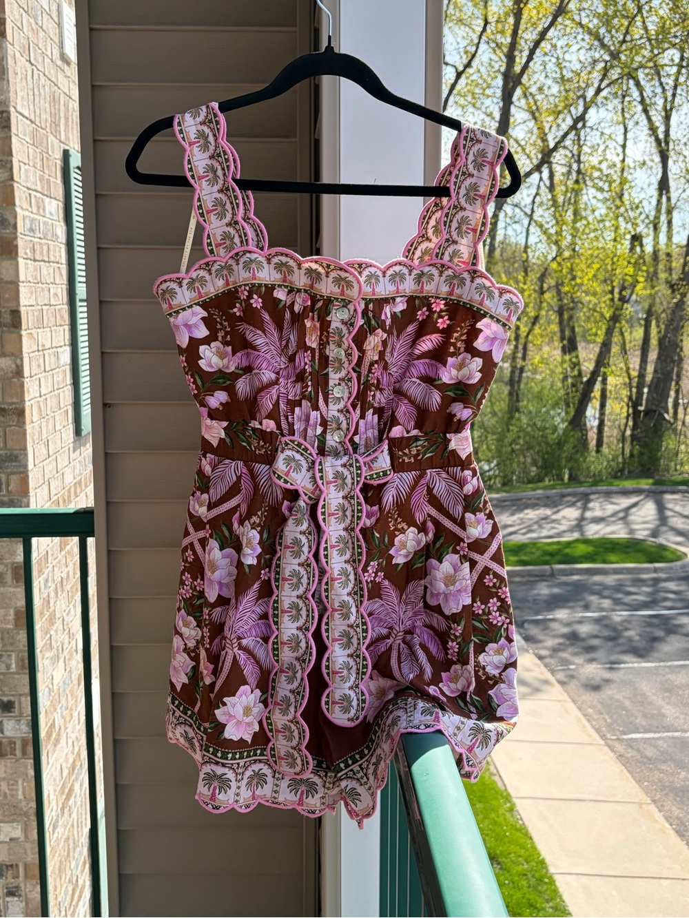 🆕🌿🌸FARMRio Palm Dream Brown Linen Romper M Tropical Floral Scalloped Trim Resort - Picture 3 of 17